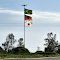 Bandeiras no trevo da BR285 - São Borja-RS, Brasil 