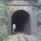 Túnel estrada de ferro. Próximo ao local do primeiro assalto a trem pagador no Brasil.